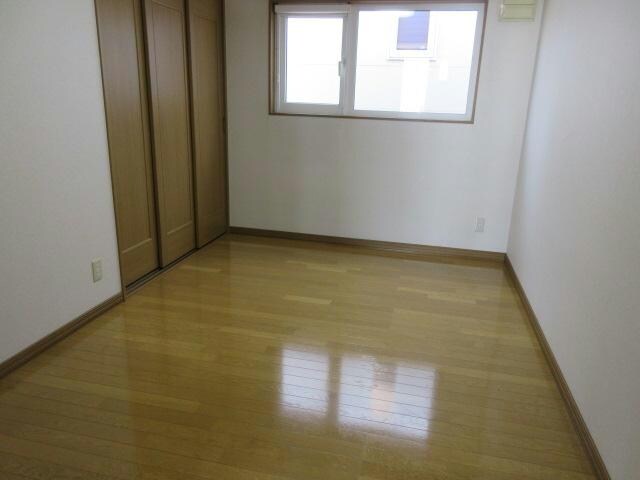 ラ・ポレール悠の物件内観写真