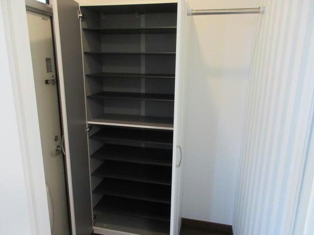 レジデンスアイ・弐号館の物件内観写真