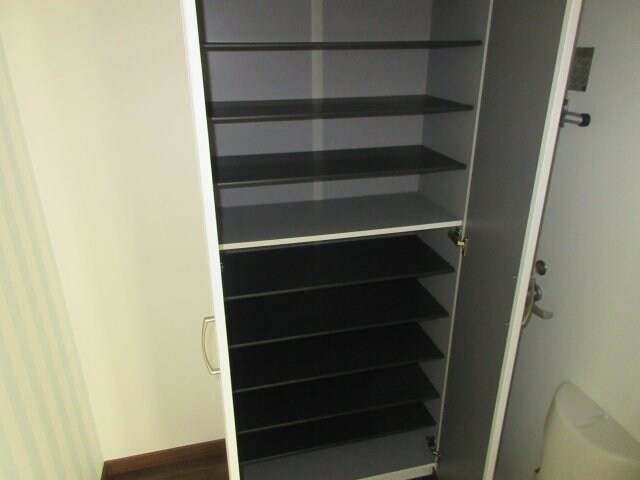 レジデンスアイ・弐号館の物件内観写真