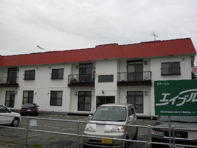 ロイヤルハイツの物件外観写真