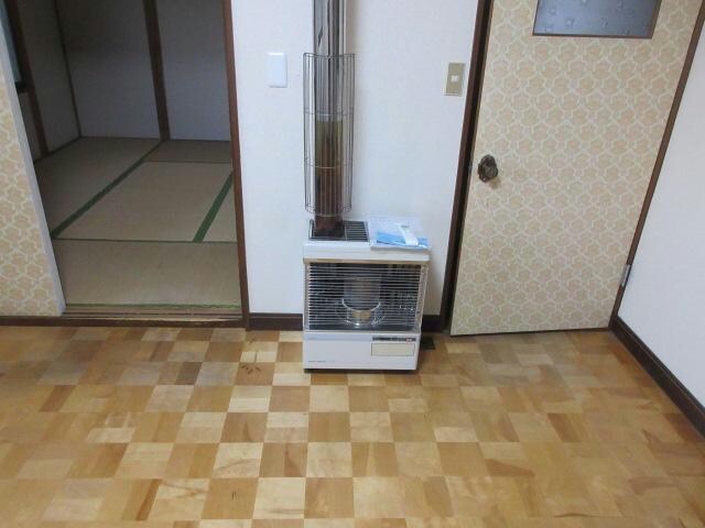 ロイヤルハイツの物件内観写真