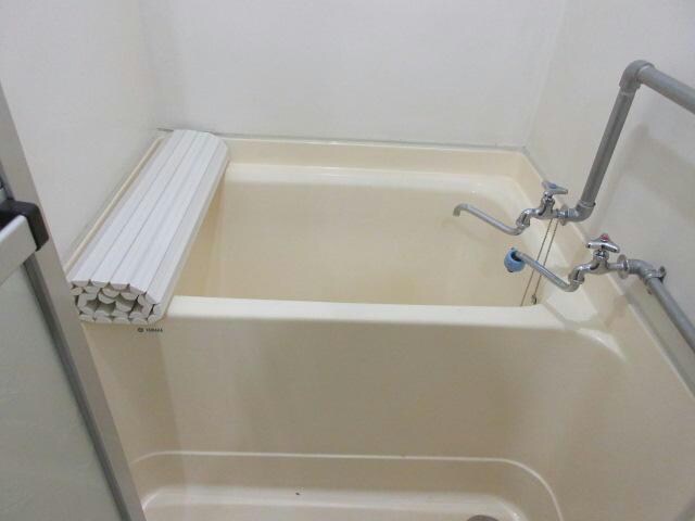 ロイヤルハイツの物件内観写真