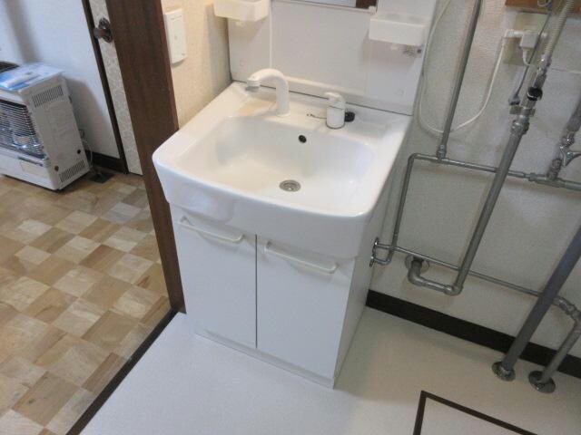 ロイヤルハイツの物件内観写真