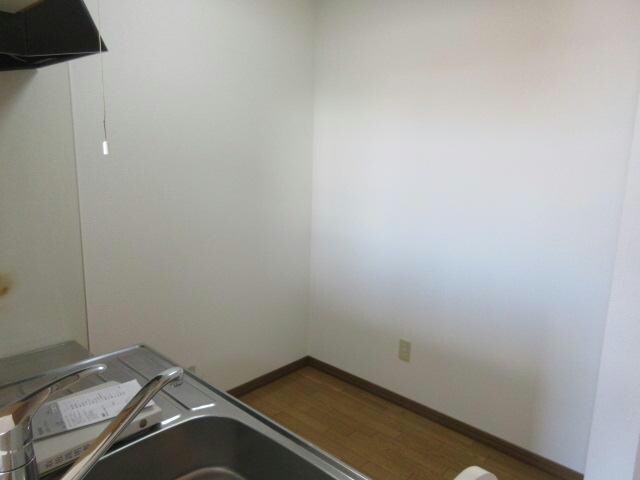 ラ・ポレール陸Bの物件内観写真