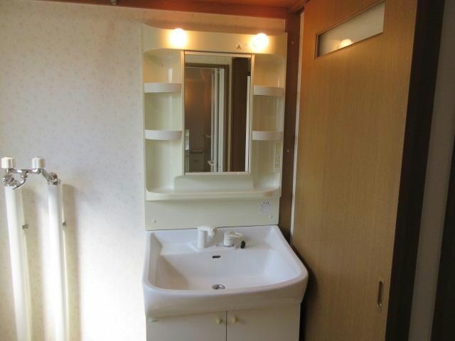 ラ・ポレール陸Bの物件内観写真