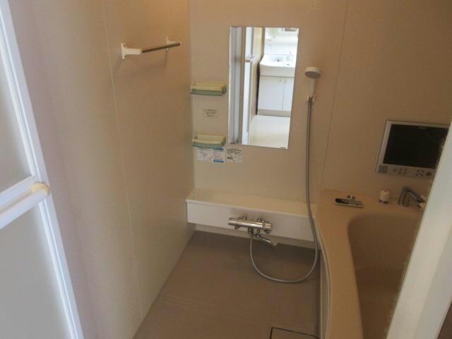 ラ・ポレール陸Bの物件内観写真