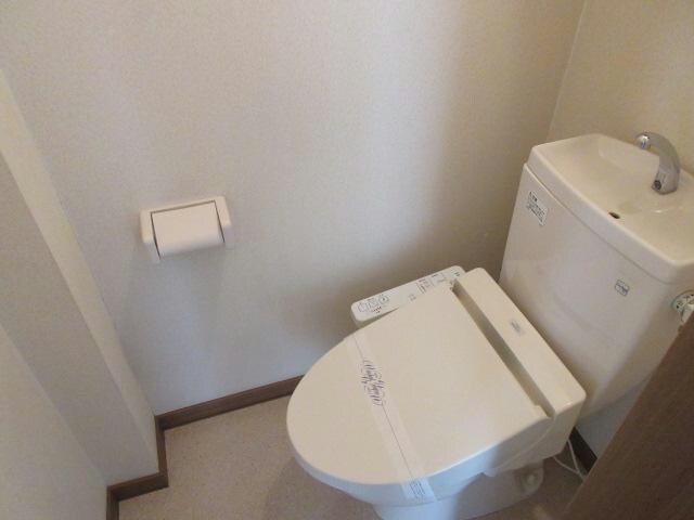 ラ・ポレール陸Bの物件内観写真