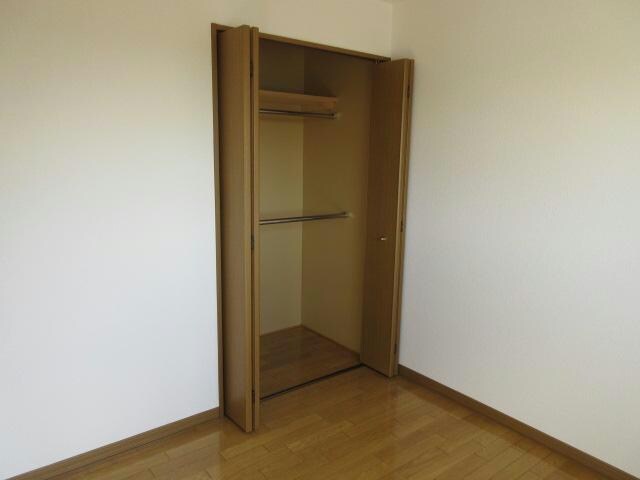 ラ・ポレール陸Bの物件内観写真