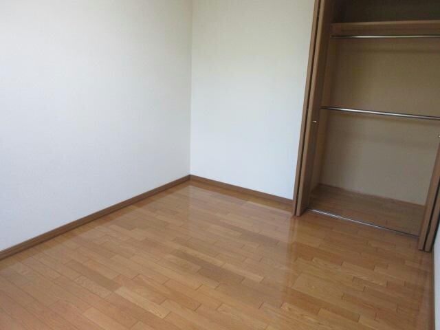 ラ・ポレール陸Bの物件内観写真