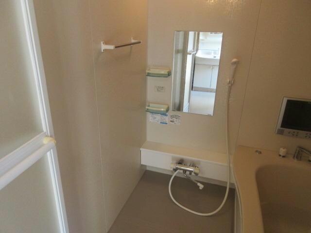 ラ・ポレール陸Bの物件内観写真