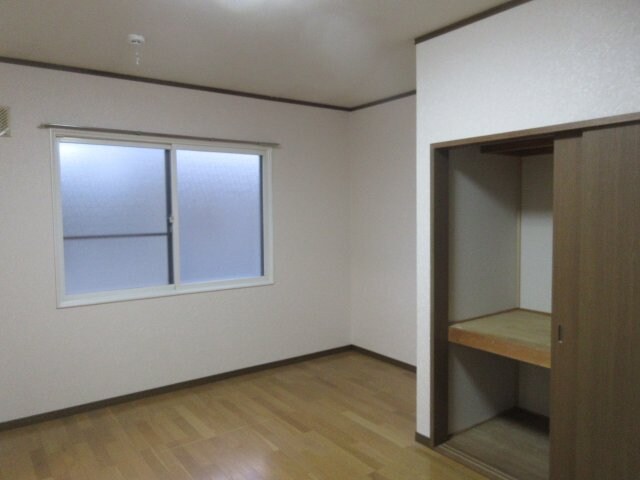 原田貸家の物件内観写真