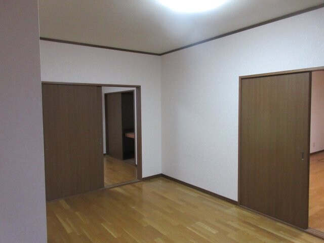 原田貸家の物件内観写真