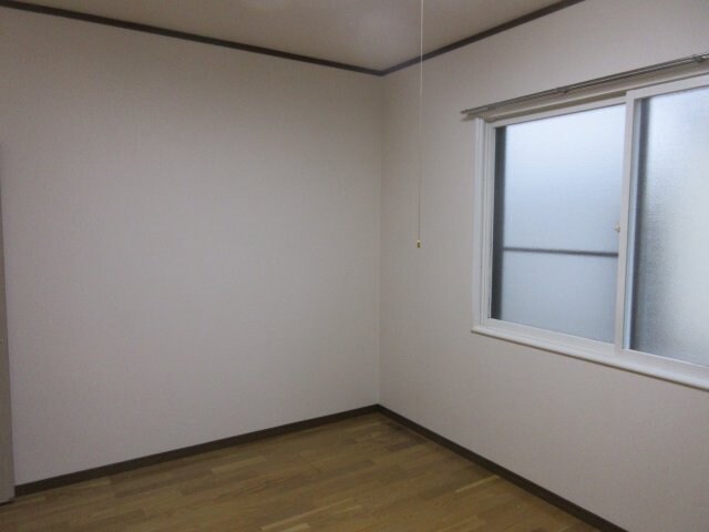 原田貸家の物件内観写真