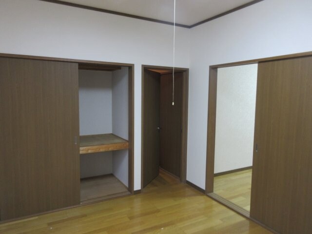 原田貸家の物件内観写真