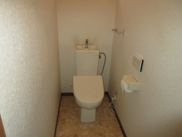 原田貸家の物件内観写真