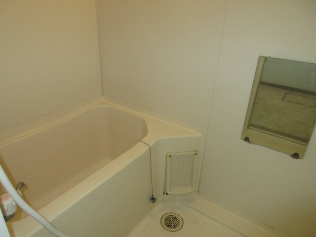 原田貸家の物件内観写真