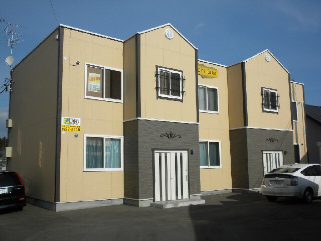 プードリエサクラの物件外観写真