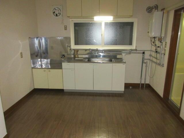 ホワイトハイツの物件内観写真