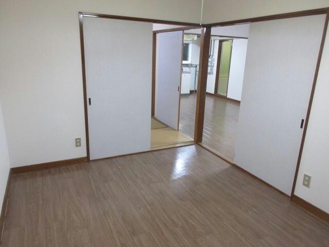 ホワイトハイツの物件内観写真