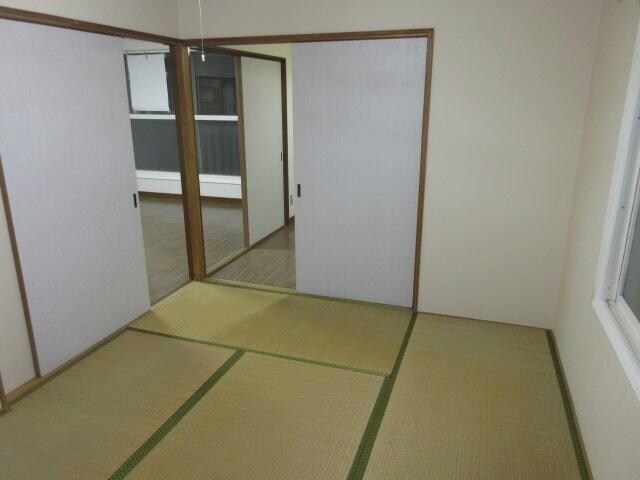 ホワイトハイツの物件内観写真