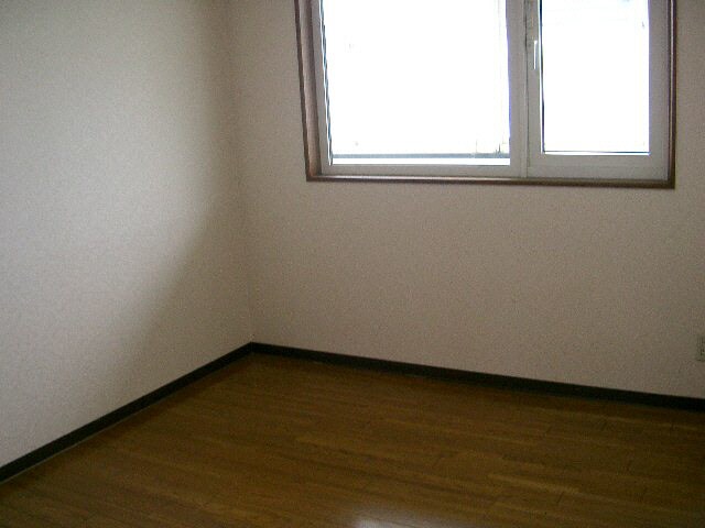 シャトーマルセンの物件内観写真