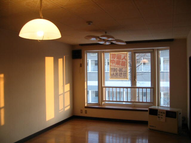 シャトーマルセンの物件内観写真