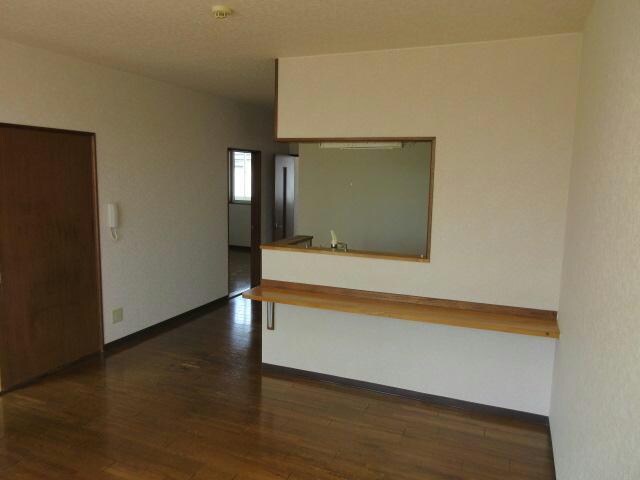 シャトーマルセンの物件内観写真