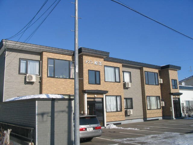 メゾン松江の物件外観写真