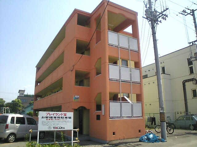 キートス西4条の物件外観写真