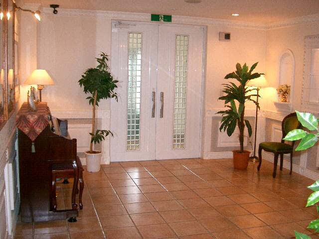 クラッシークラブの物件外観写真