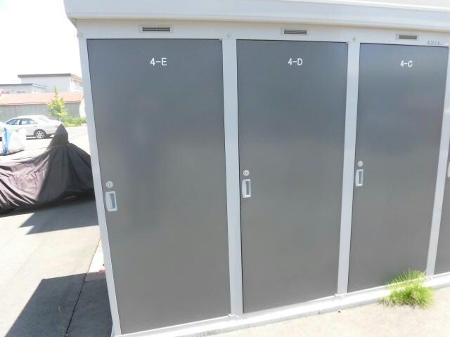 ファミールエステートの物件内観写真