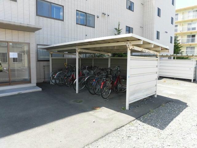 ファミールエステートの物件外観写真