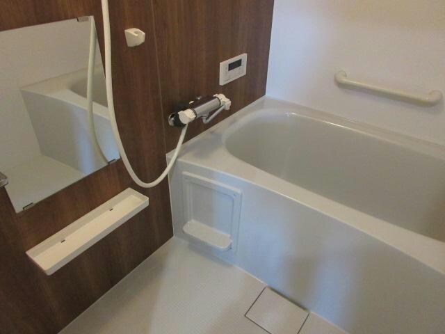 CREVIA（クレヴィア）の物件内観写真