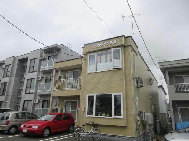 グロウリッチAの物件外観写真