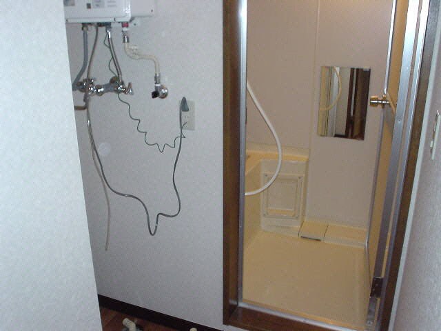 グロウリッチAの物件内観写真