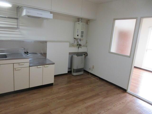 コーポラスYOSHITOの物件内観写真