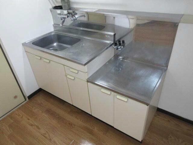 コーポラスYOSHITOの物件内観写真