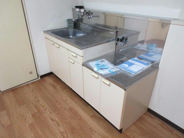 コーポラスYOSHITOの物件内観写真