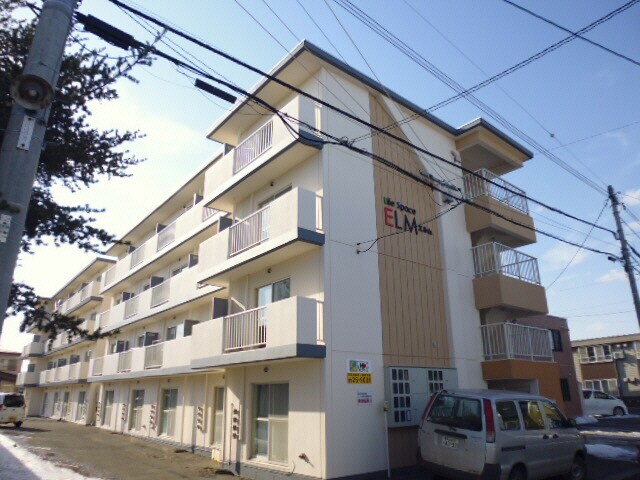 コーポエルムの物件外観写真