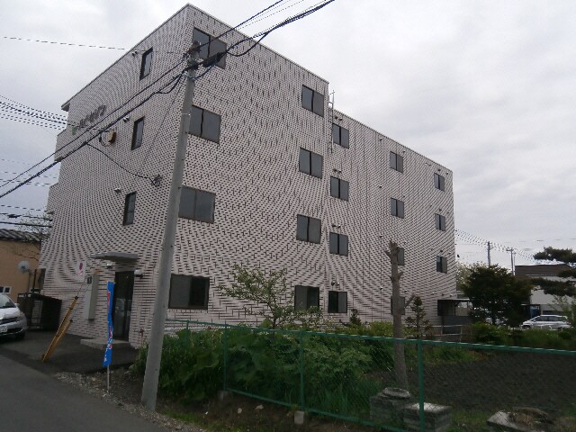 ハイセゾンの物件外観写真