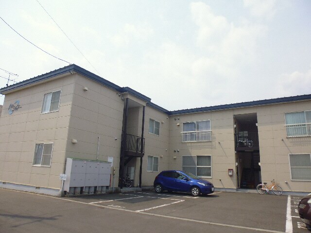 メゾンシャトーの物件外観写真