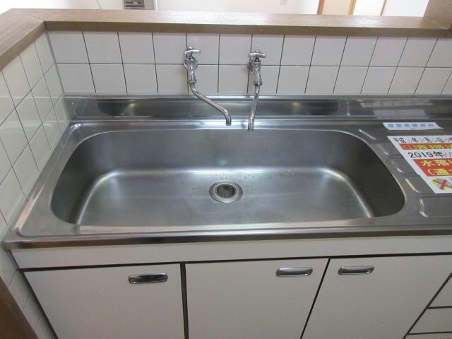 メゾンシャトーの物件内観写真