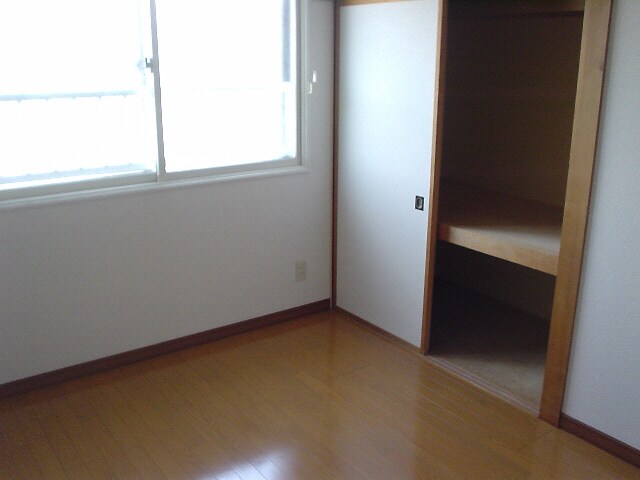 サンブライトハイツNO.Ⅱの物件内観写真