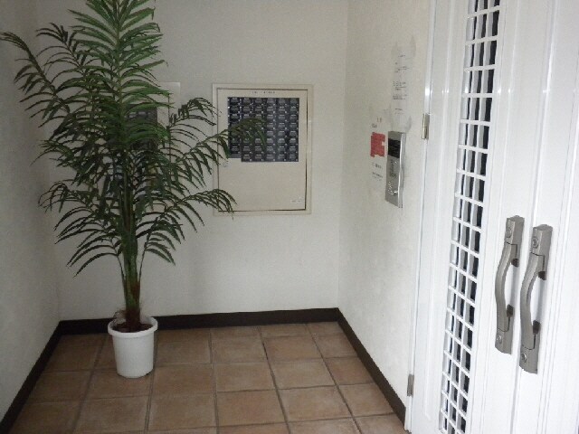 クラッシークラブの物件外観写真