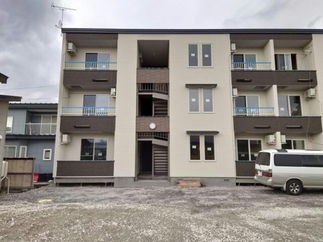 プリマ光南の物件外観写真