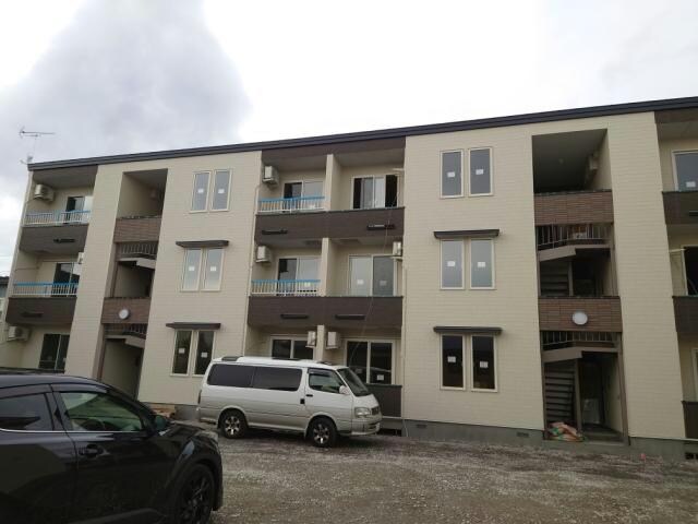 プリマ光南の物件外観写真