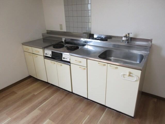 ヴェルデュール西町の物件内観写真