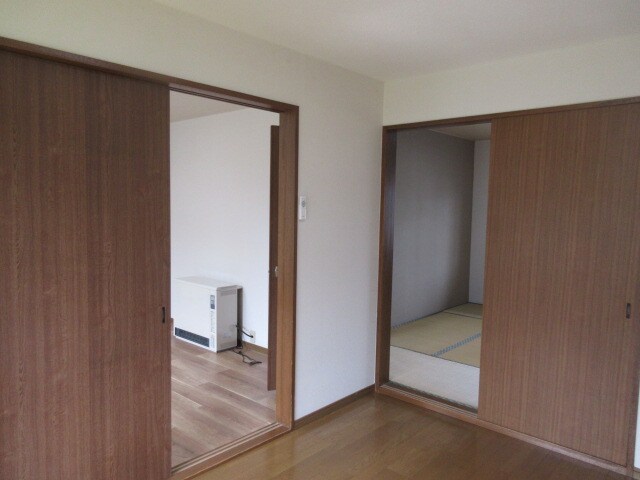 ヴェルデュール西町の物件内観写真