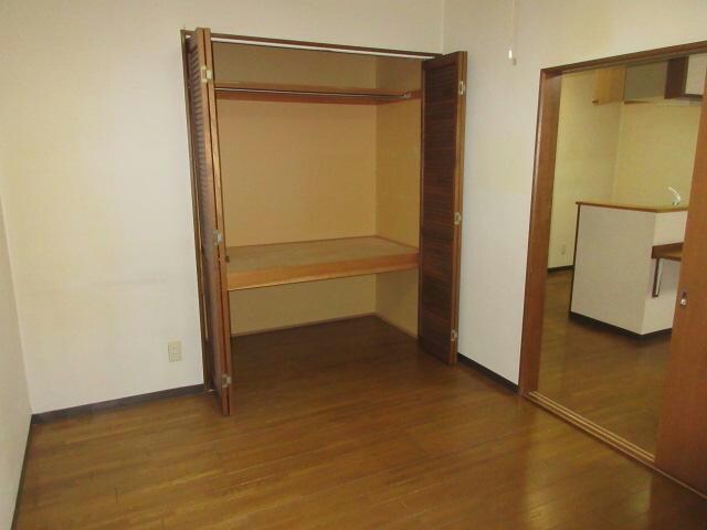 シャトーマルセンの物件内観写真