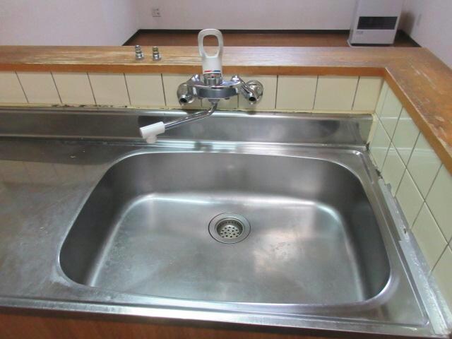 シャトーマルセンの物件内観写真